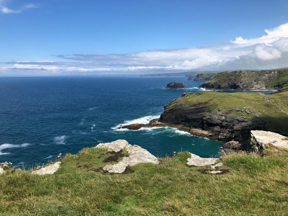 Picture Perfect Cottage In Rural Tintagel Exterior photo