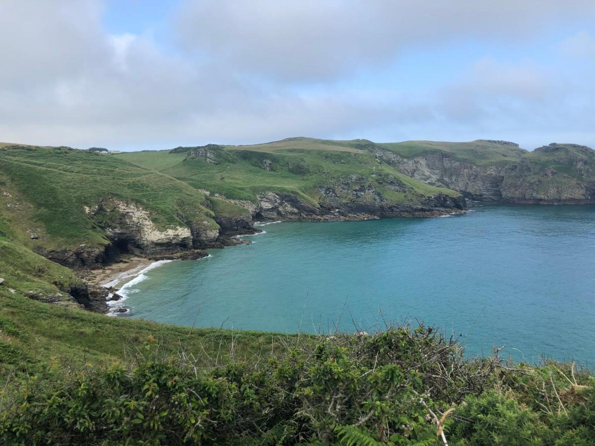 Picture Perfect Cottage In Rural Tintagel Exterior photo